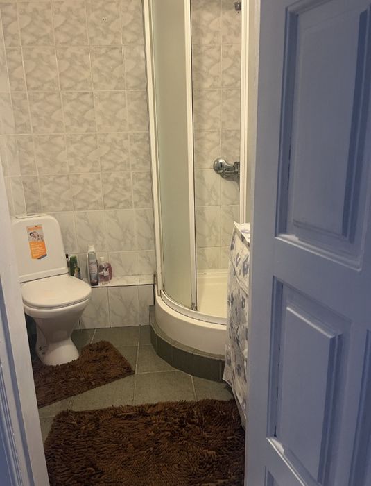 1 ком Достык Молл,ЦУМ, Мечеть,.150+