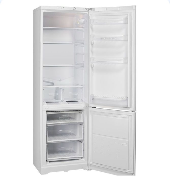 двухкамерный холодильник Indesit ES 18 A