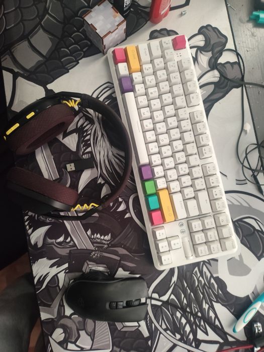 Продам наушники,мышку,клаву