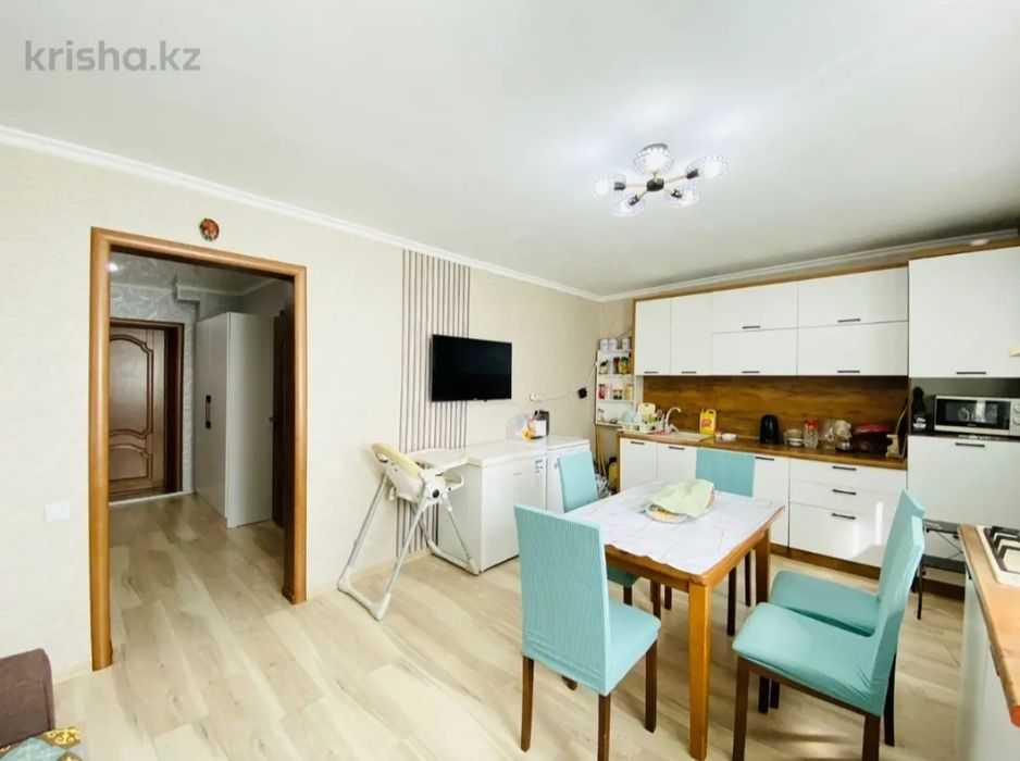 Продам двухэтажный дом