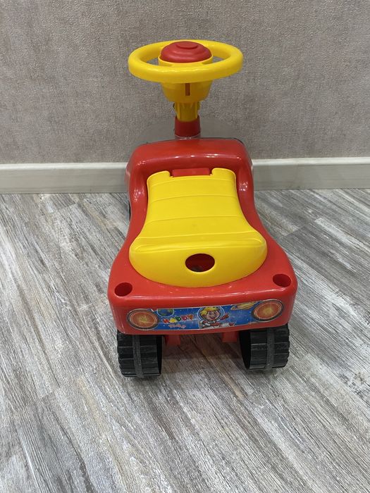 Детская машинка
