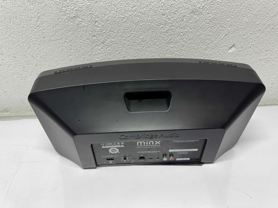Тонколона - Cambridge Audio Minx Air 200