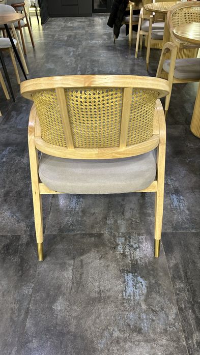 Б/у стулья в хорошем состоянии