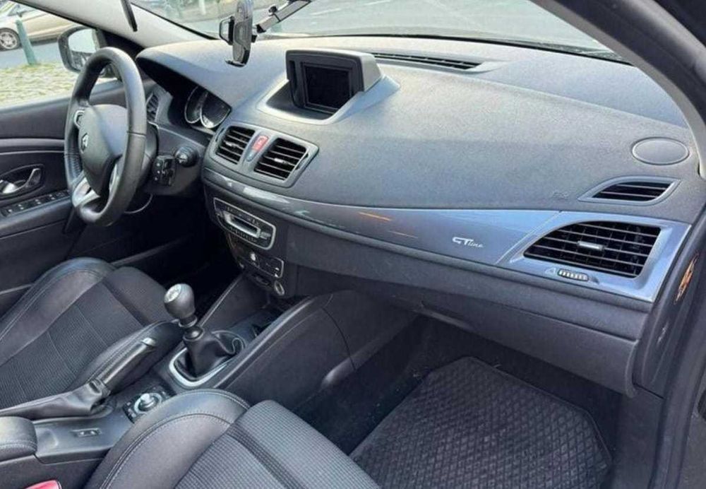 Dezmembrez Renault Megane 3 GT line 2012 interior exterior