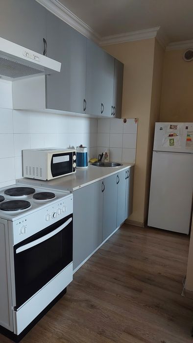 Сдаётся 2 х комн кв в ЖК Лея