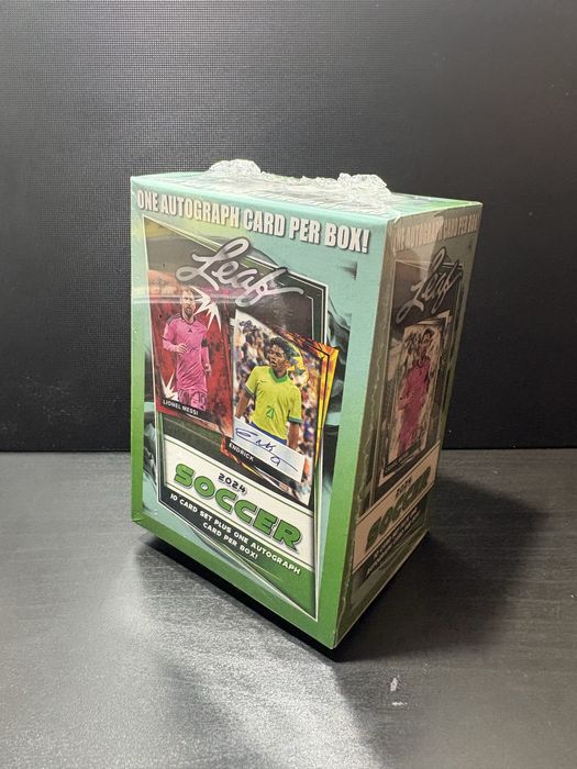 Cutie Leaf blaster box cu 1 autograf garantat!