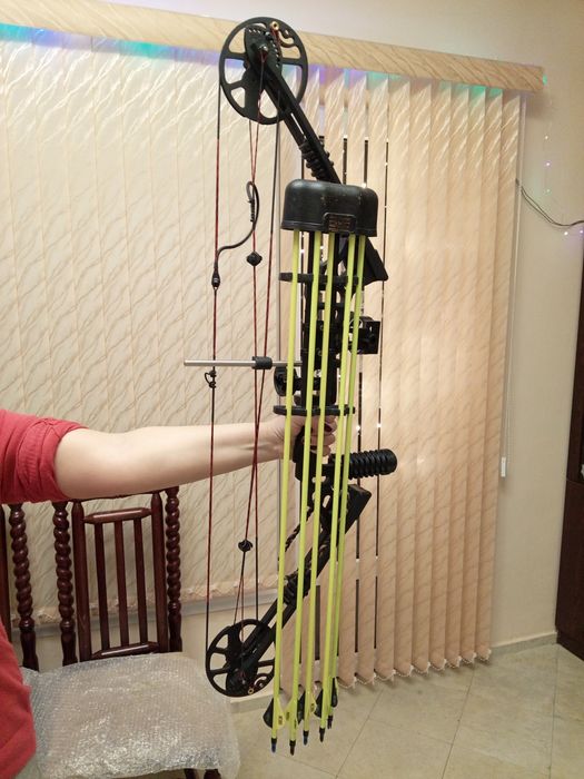 спортен *Compound* лък