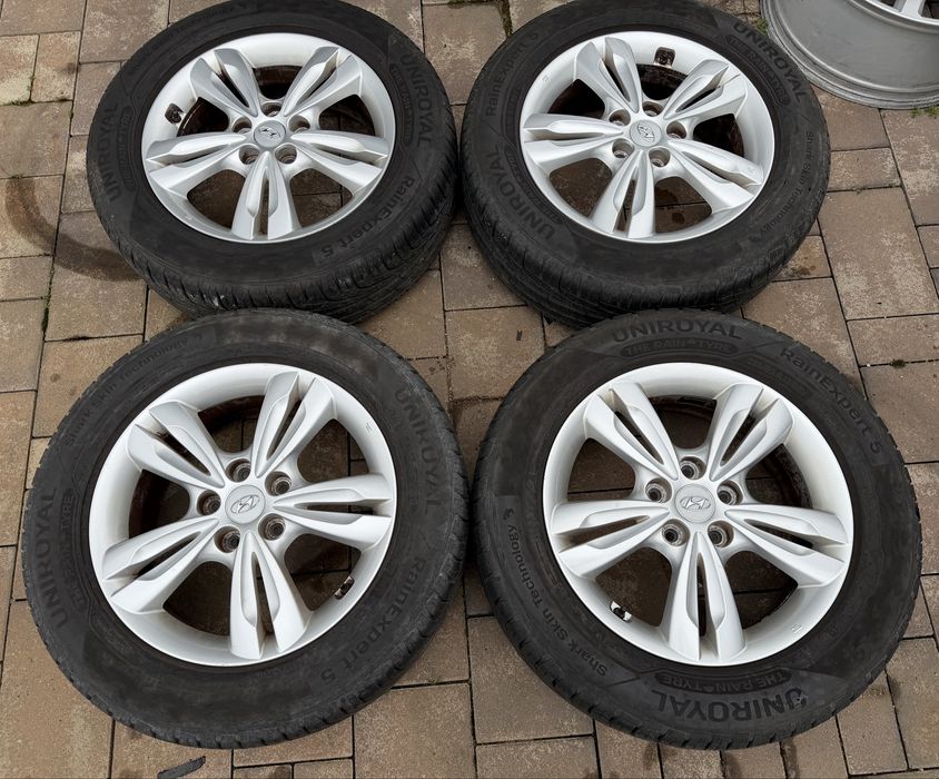 Jante 5x114,3 originale Hyundai IX35 Anvelope 7mm 225 60 17
