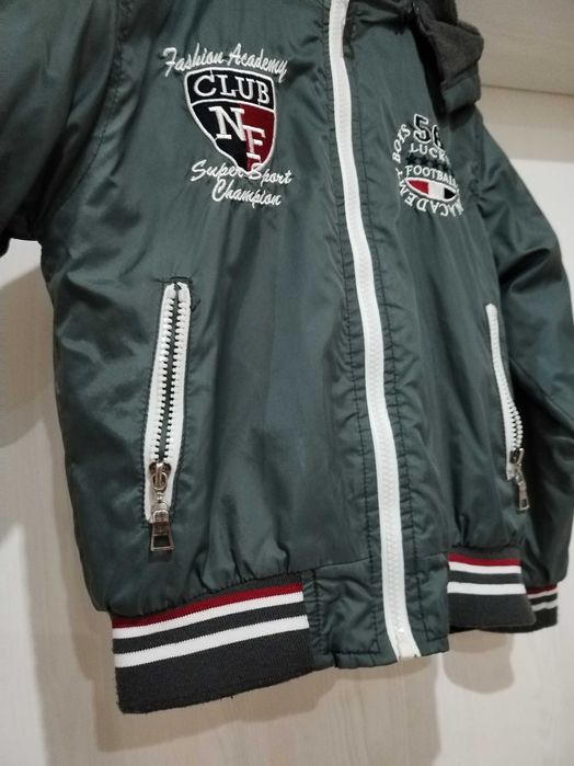 Детско есенно зимно яке 6,7г