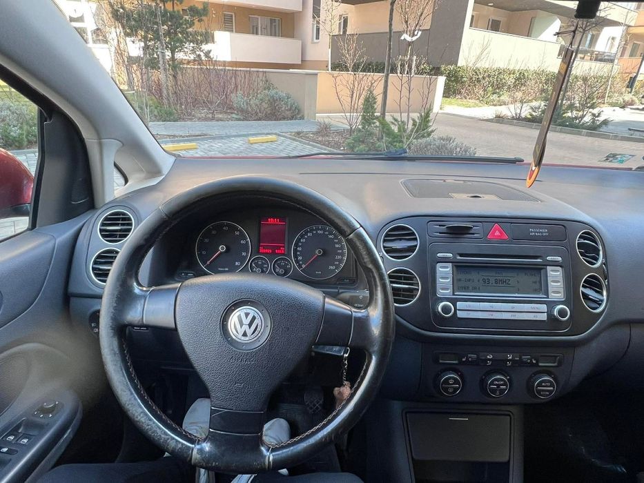 Volkswagen Golf 5 plus Goal edițion!