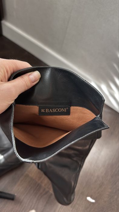 Продам сапоги  Basconi
