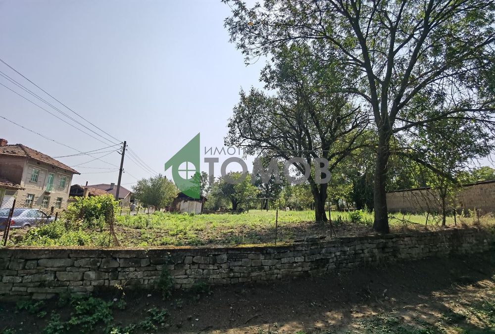 Продава се Парцел в с. Риш, Област Шумен - 1477 кв.м за 6 €/кв.м - Снимка #1