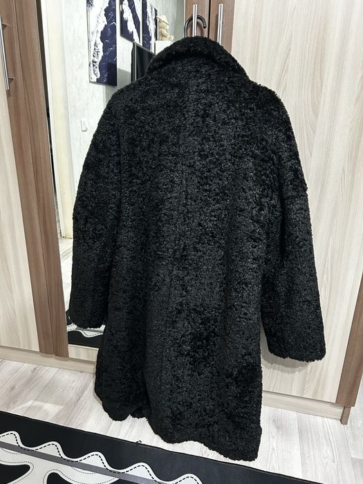 Продам эко шубку удлиненную
