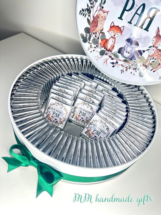 Бонбони метална кутия