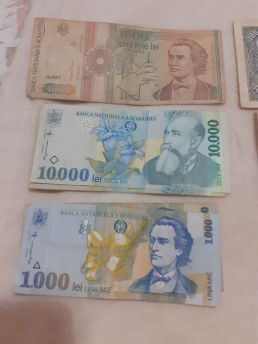 Bancnote, monede vechi