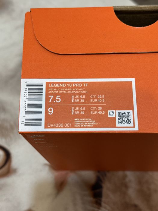 Футболни обувки Nike Tiempo LEGEND 10 PRO TF