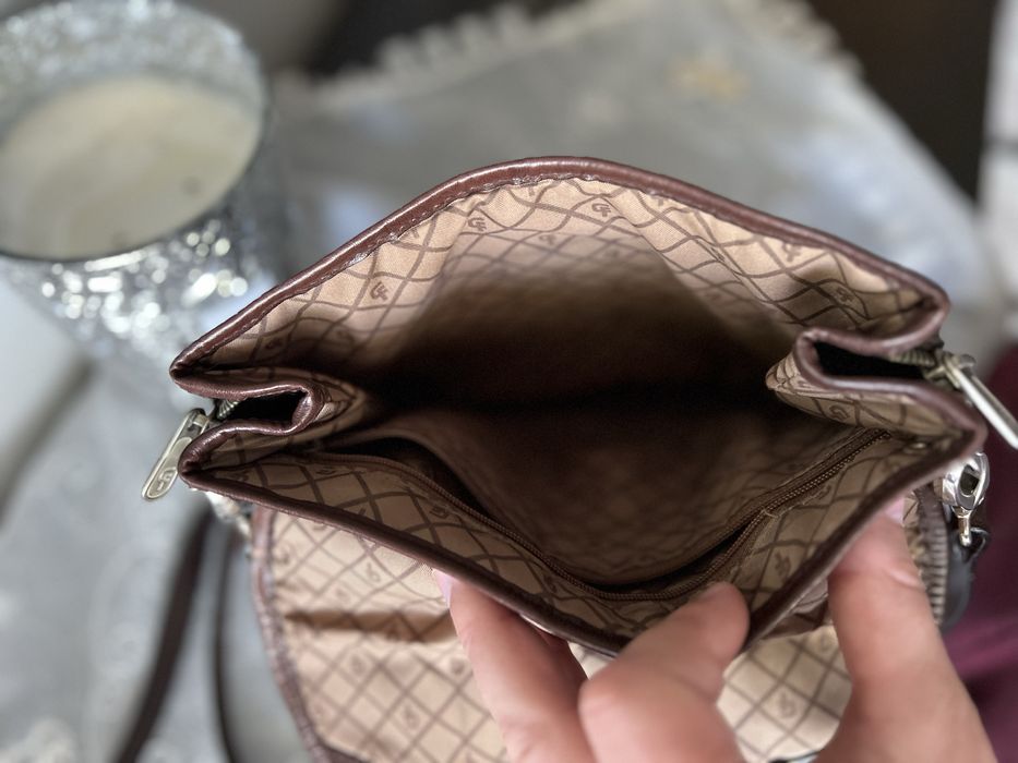 Кожени чанти.