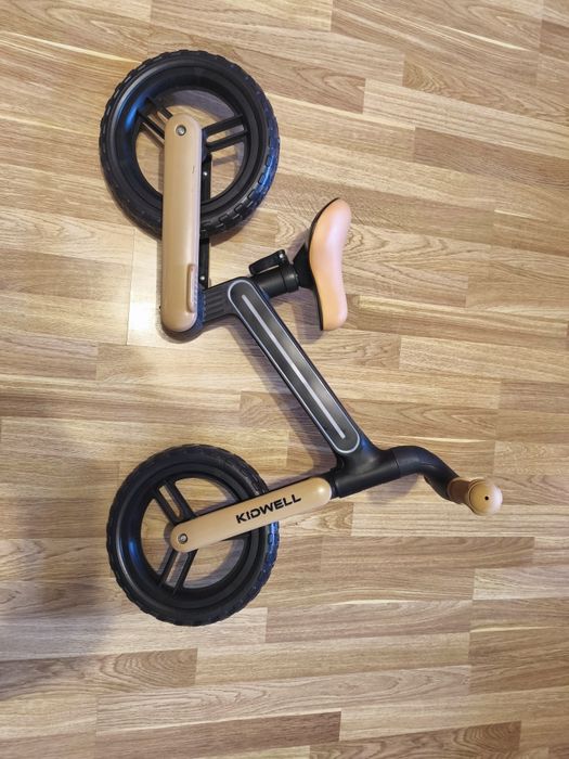 Bicicletă fără pedale Kidwell cu LED-uri – Ca nouă