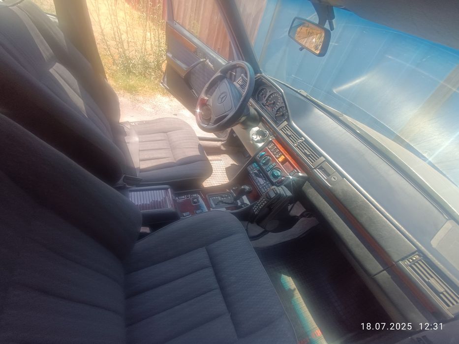 Мерседес Benz w124