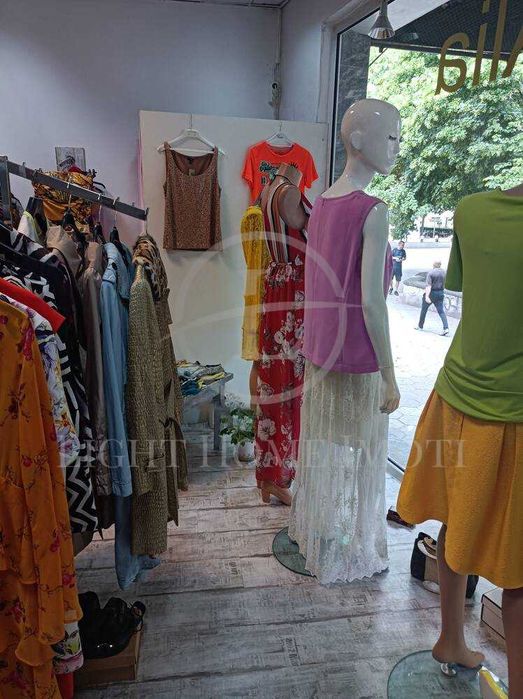 Продава се Магазин в Пловдив, Център - 80 кв.м за 2875 €/кв.м - Снимка #1