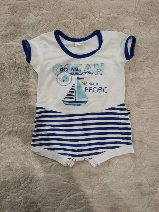 Лот ромпъри момче