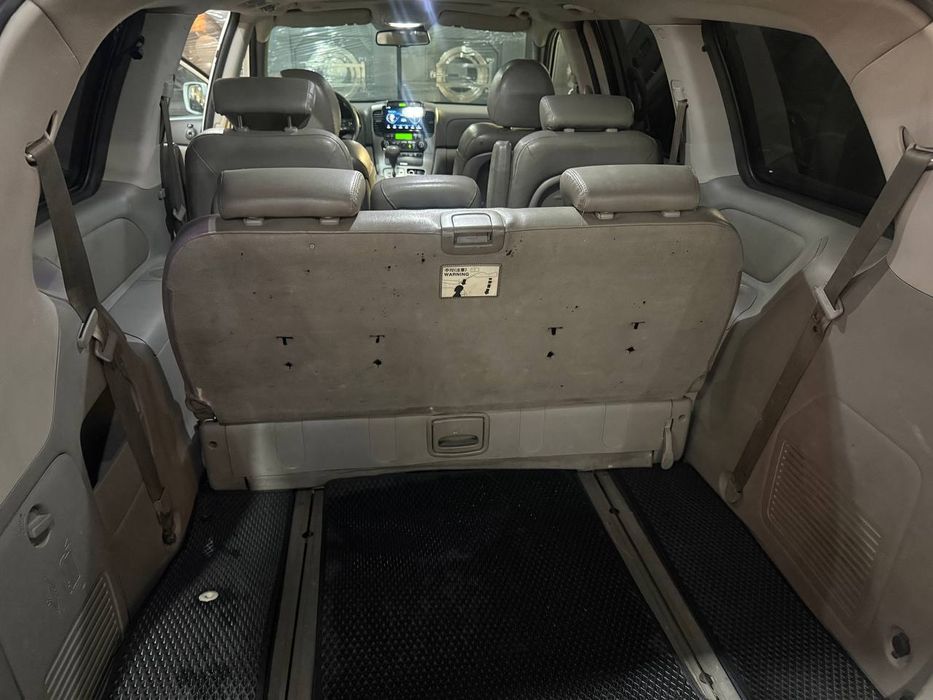 Продается Kia Garnival