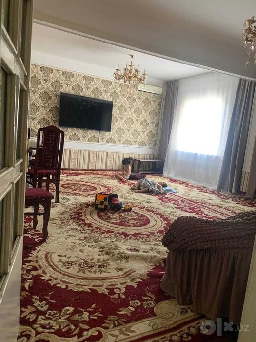 Срочна Сотилади... Сергели-6 5 хона 9-этаж 9 этажка  84.000$