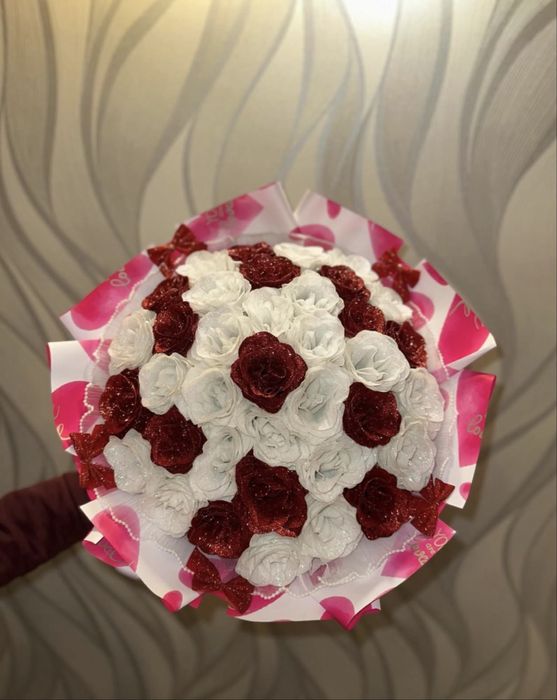 Buchet trandafiri sapun / imperiali