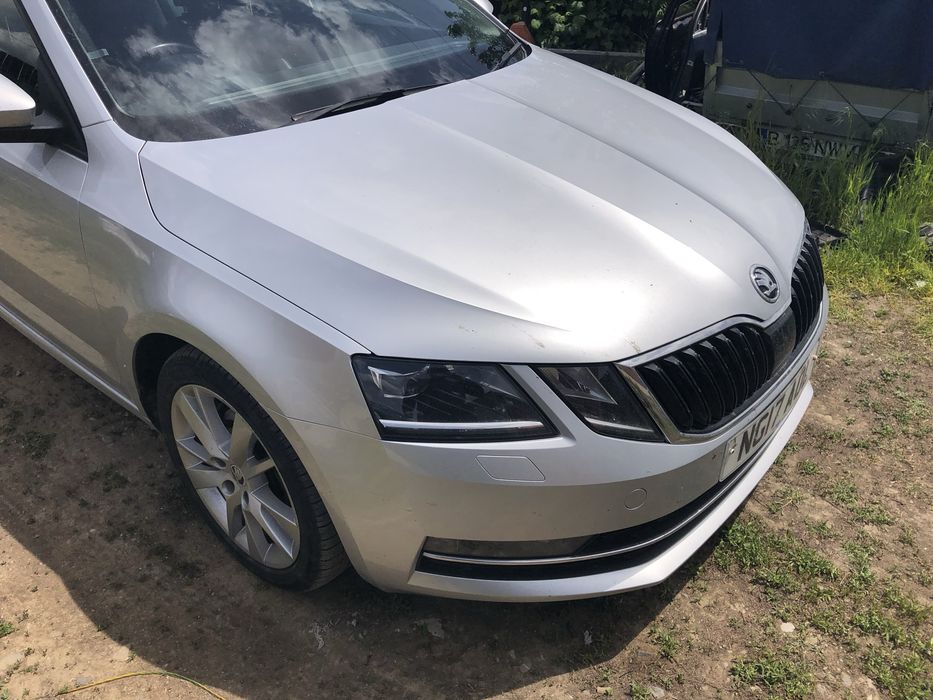 Fata completa Skoda Octavia 3 facelift 2017-2020 Bara fata capota aripa stanga dreapta far xenon faruri trager 2.0 tdi Euro 6 CRM CRMB LA7W SYV LA7W