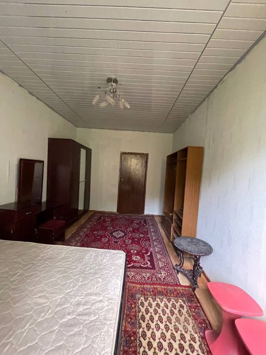 Чиланзар 19. Продажа. Срочно. 3 х комнатная