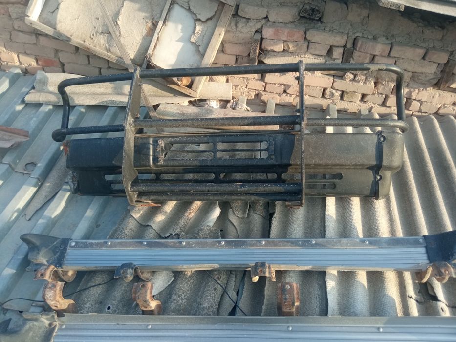 Продам кингурятник комплект от джипа