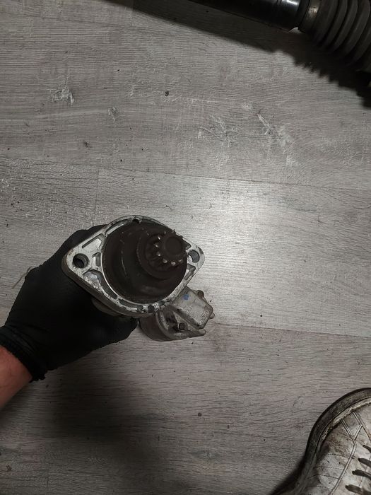 Electromotor vw passat touran 2.0tdi cod motor BMN