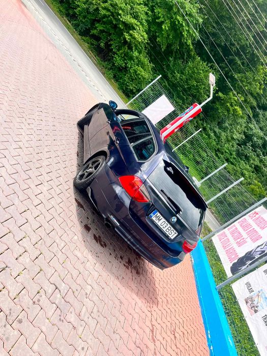 BMW e 90 2.0 benzină 2007 acte valabile geamuri electrice navigație automat dublu clik în pedală