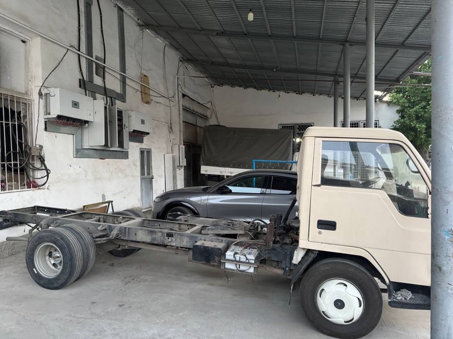 Hyundai mighty gruzovoy yuk moshina