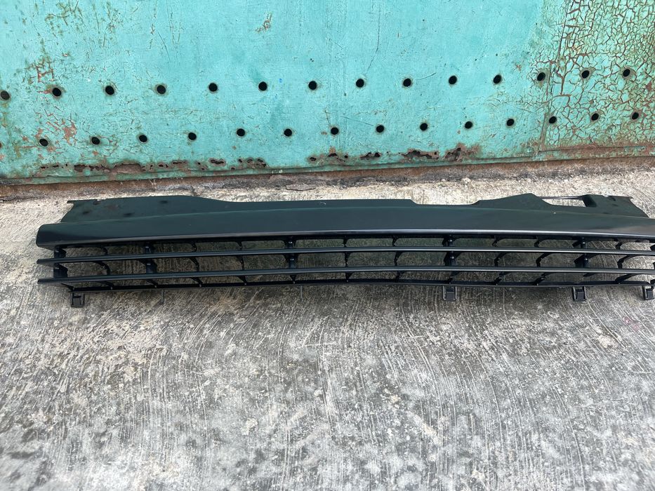 Vand grila opel astra h  nouă
