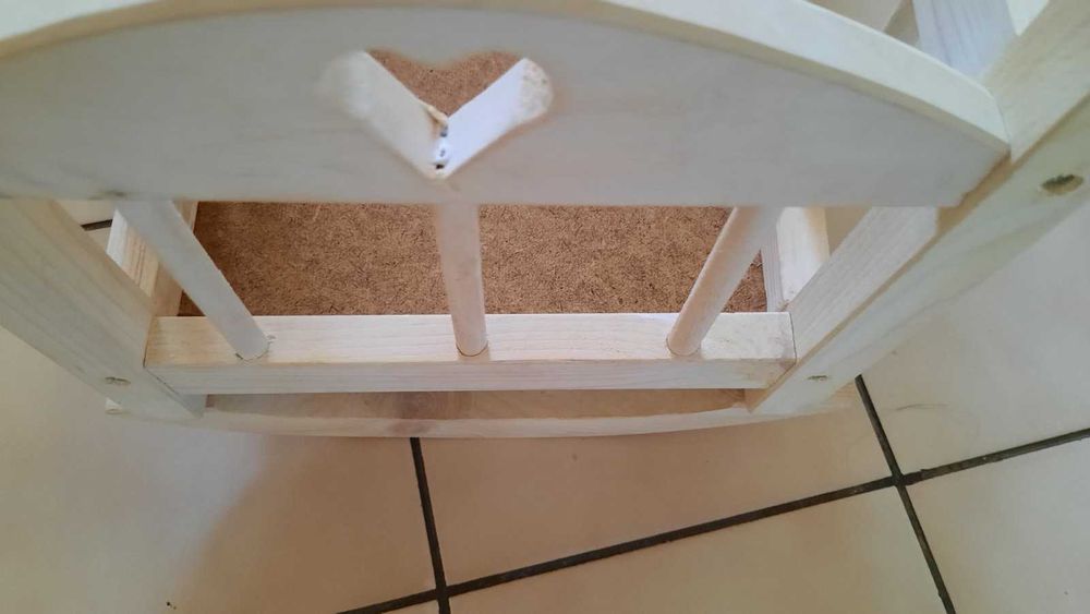 Креватче за кукли ръчна изработка