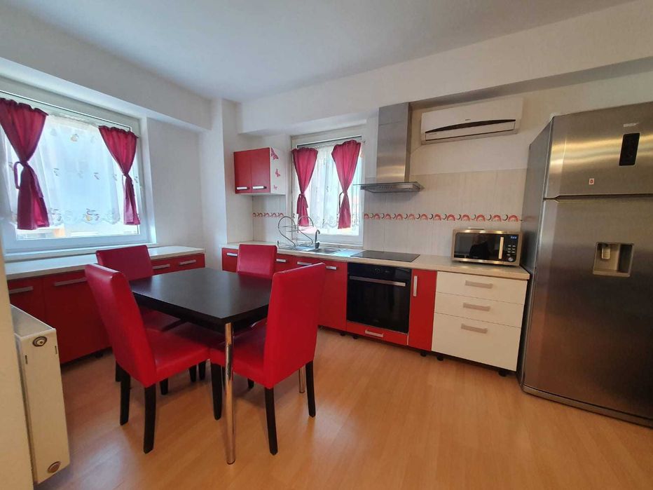 Apartament 3 camere- 68 mp utili + balcon 5 mp_ decomandat- bloc nou