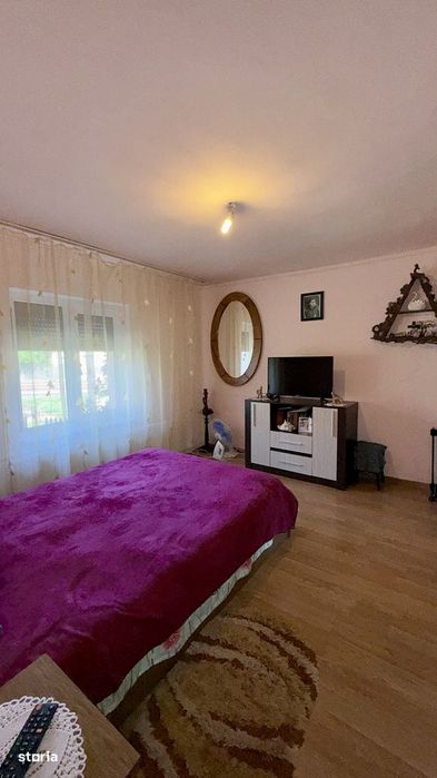 Casă Cu Teren 1.668 Mp | Bujoreni