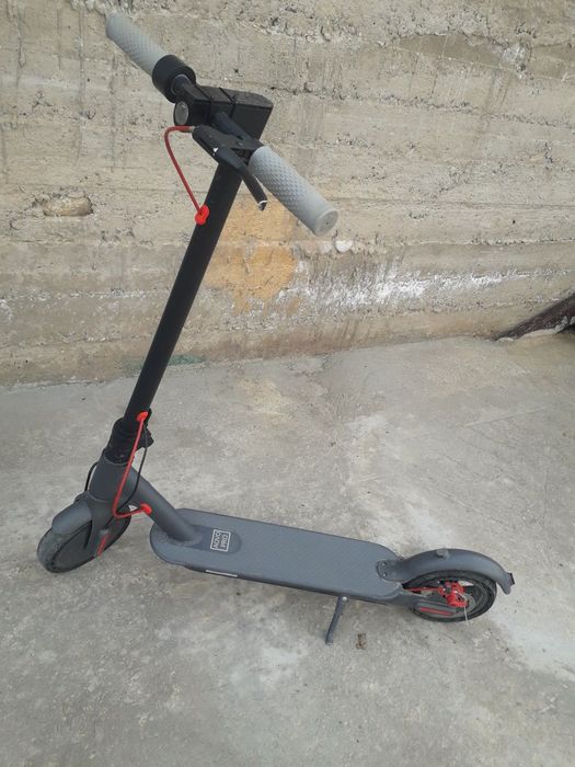 Електросамокат Aovo pro