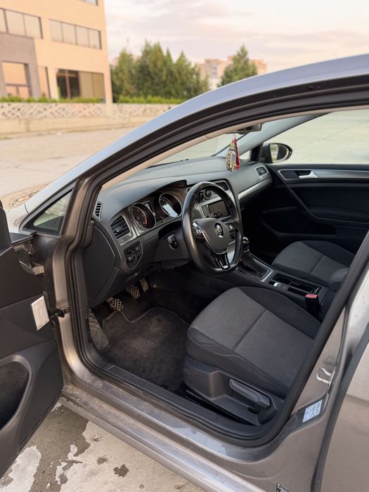 VOLKSWAGEN Golf 2014 — imagine 5