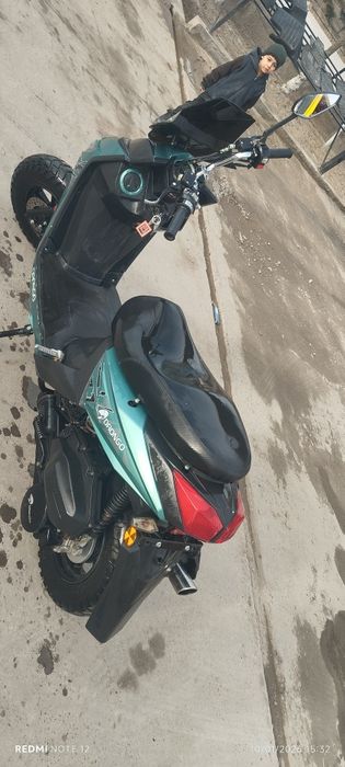 Mototsikl moto skuter benzinli hamma joyi ishladi garantiya