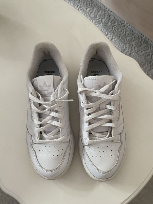 Adidasi Adidas marimea 37