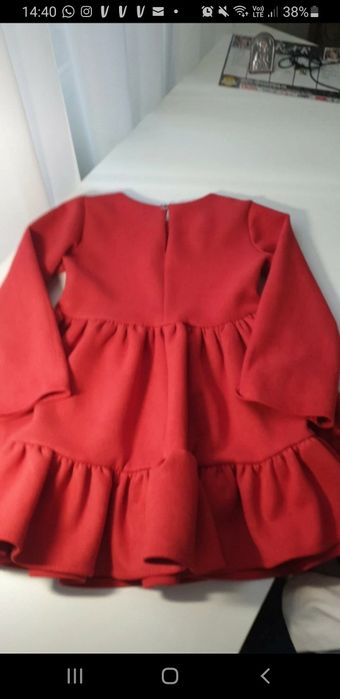 Rochita rosie,catifea subțire + gentuta,4-5 ani