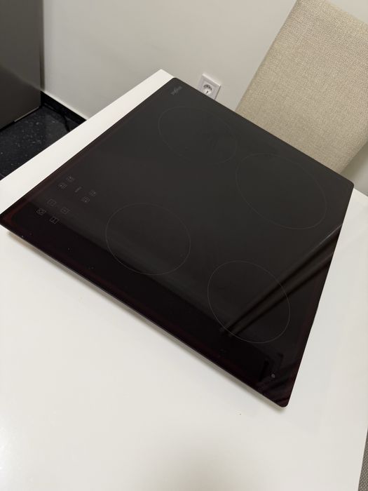 НОВ + ГАРАНЦИЯ Вграден керамичен плот Whirlpool AKT 8090/NE