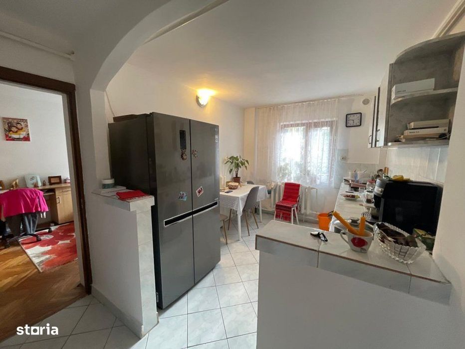 Oportunitate, REDUCERE pret Apartament de vanzare cu 3 camere, 81 mp — fotografia 3