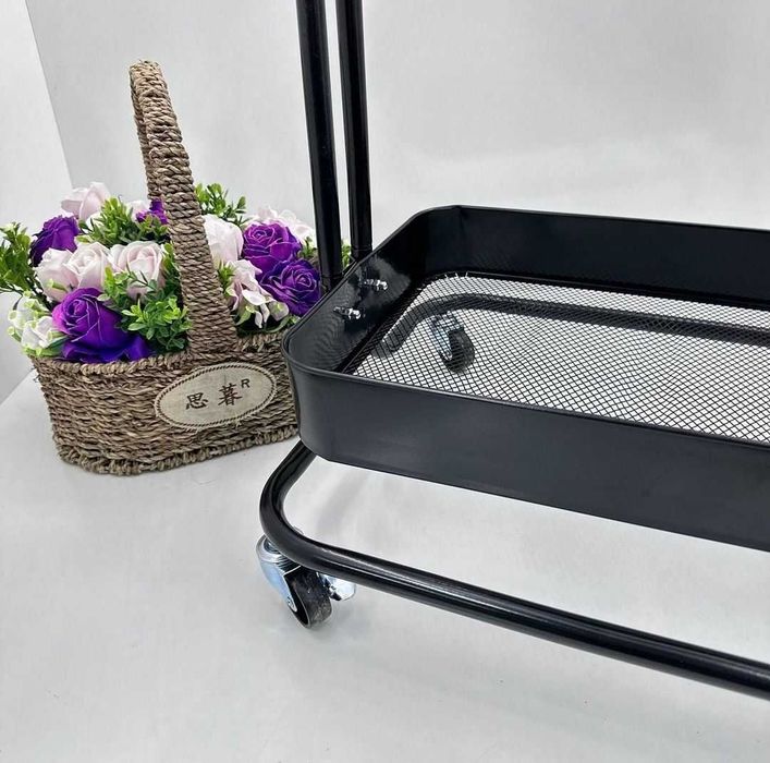 Железная тележка помощница