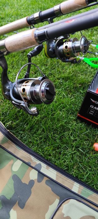Set Feeder,2 Lansete Carbon Wind Blade Black Fox 3,90m,2 Mulinete Glamour 6000,Geanta,Suporți+2 Monturi+ Matriță+Senzori+ Fir