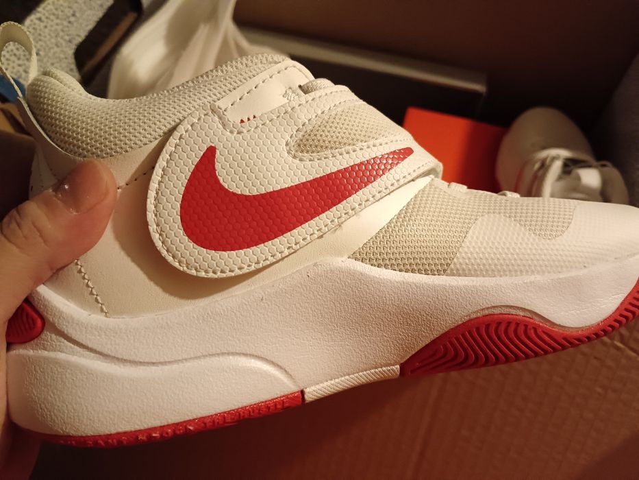 Маратонки Nike 39 номер