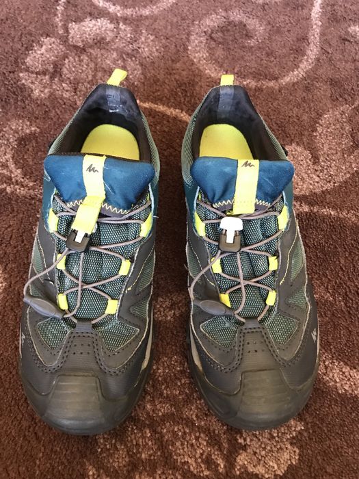 Непромокаеми обувки Quechua - за момче, номер 37