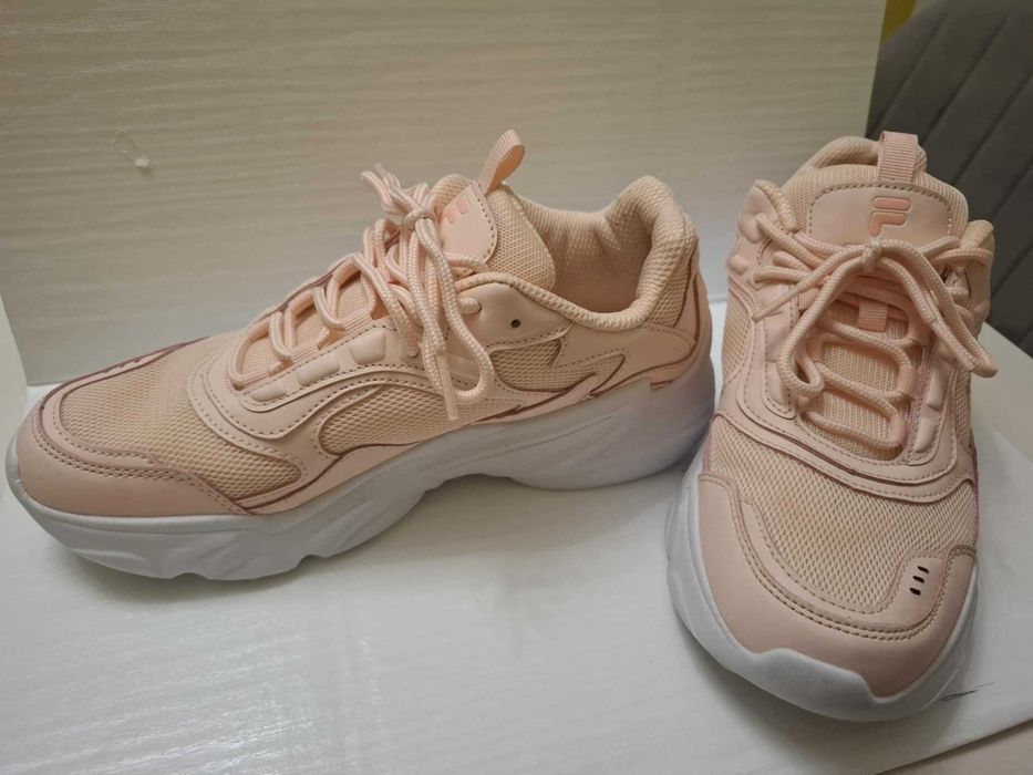 маратонки Filla видове